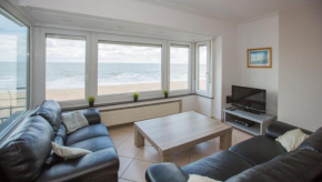 Bright Apartment With Sea View